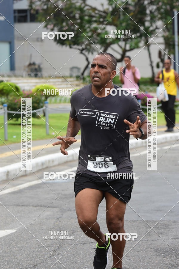 Acquista le foto dell'eventoSantander Track&Field Run Series - Shopping da Bahia in Fotop