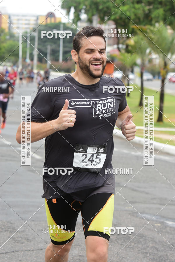 Acquista le foto dell'eventoSantander Track&Field Run Series - Shopping da Bahia in Fotop