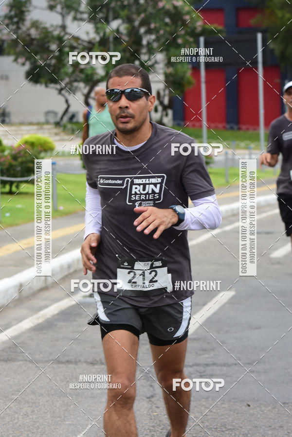 Acquista le foto dell'eventoSantander Track&Field Run Series - Shopping da Bahia in Fotop