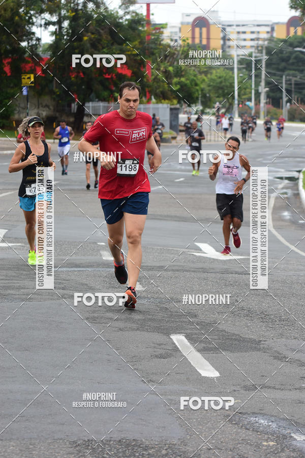 Acquista le foto dell'eventoSantander Track&Field Run Series - Shopping da Bahia in Fotop