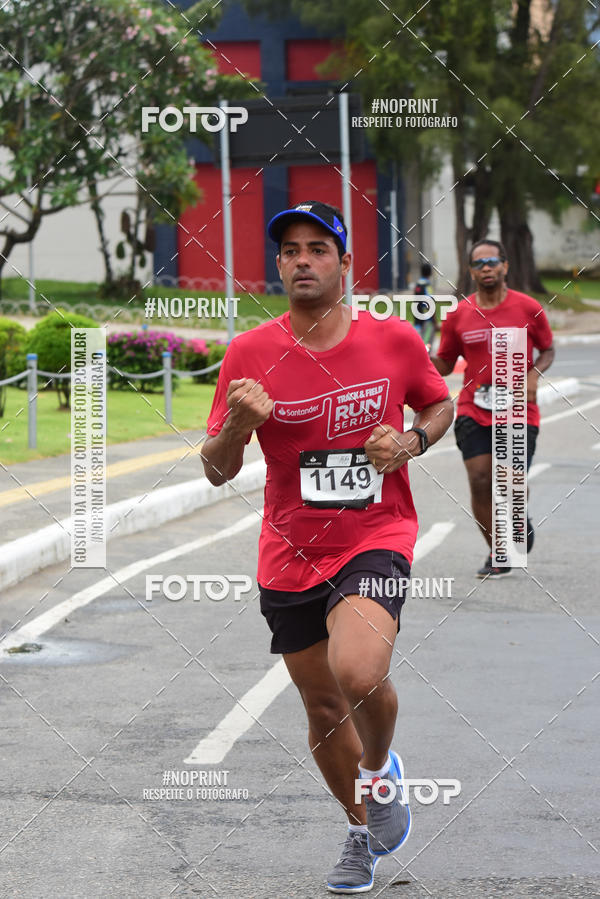 Acquista le foto dell'eventoSantander Track&Field Run Series - Shopping da Bahia in Fotop