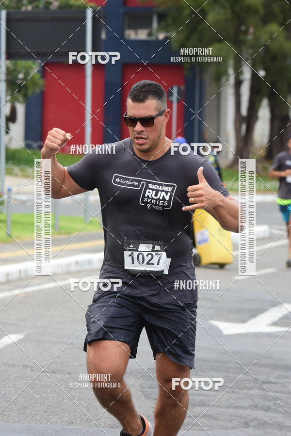 Acquista le foto dell'eventoSantander Track&Field Run Series - Shopping da Bahia in Fotop