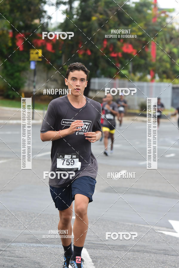 Acquista le foto dell'eventoSantander Track&Field Run Series - Shopping da Bahia in Fotop