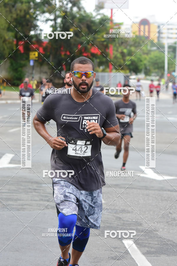 Acquista le foto dell'eventoSantander Track&Field Run Series - Shopping da Bahia in Fotop