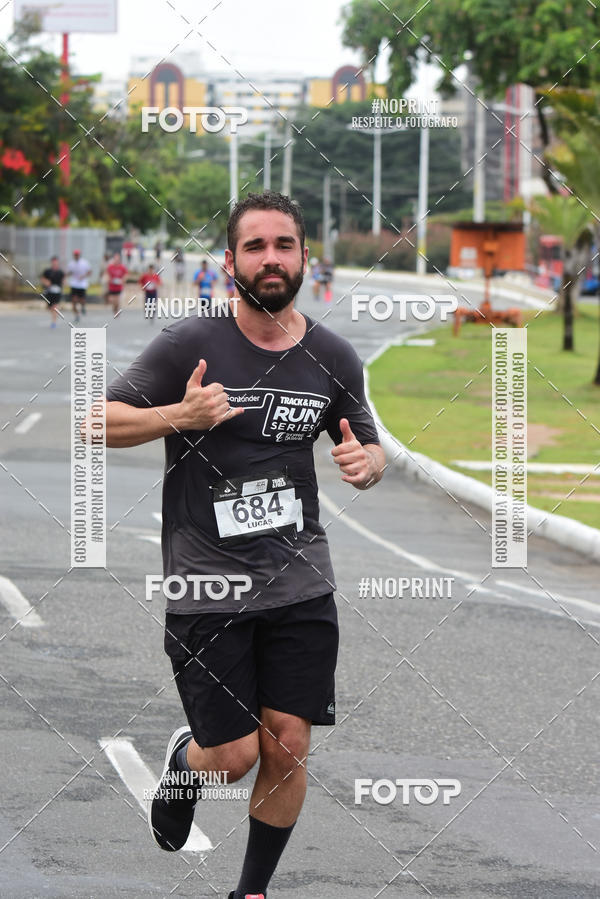 Acquista le foto dell'eventoSantander Track&Field Run Series - Shopping da Bahia in Fotop