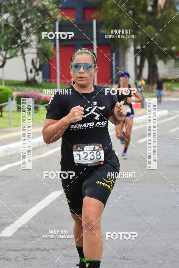 Acquista le foto dell'eventoSantander Track&Field Run Series - Shopping da Bahia in Fotop