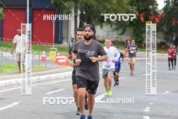 Acquista le foto dell'eventoSantander Track&Field Run Series - Shopping da Bahia in Fotop