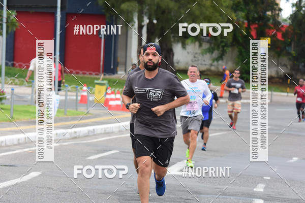 Acquista le foto dell'eventoSantander Track&Field Run Series - Shopping da Bahia in Fotop