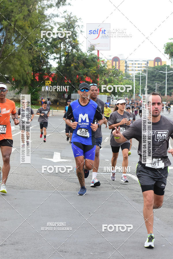 Buy your photos of the eventSantander Track&Field Run Series - Shopping da Bahia on Fotop