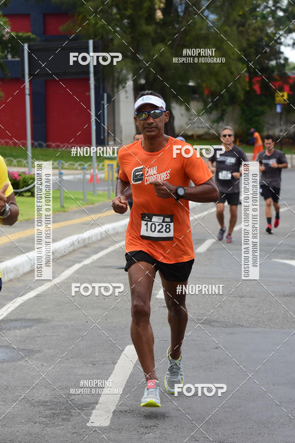 Buy your photos of the eventSantander Track&Field Run Series - Shopping da Bahia on Fotop