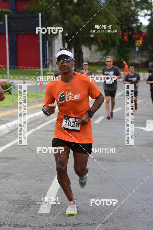 Buy your photos of the eventSantander Track&Field Run Series - Shopping da Bahia on Fotop
