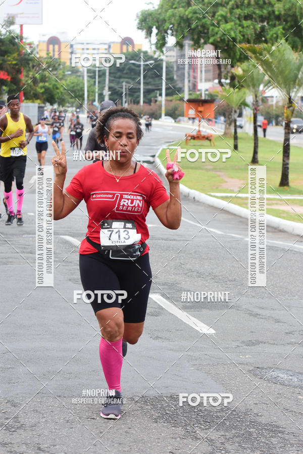 Buy your photos of the eventSantander Track&Field Run Series - Shopping da Bahia on Fotop