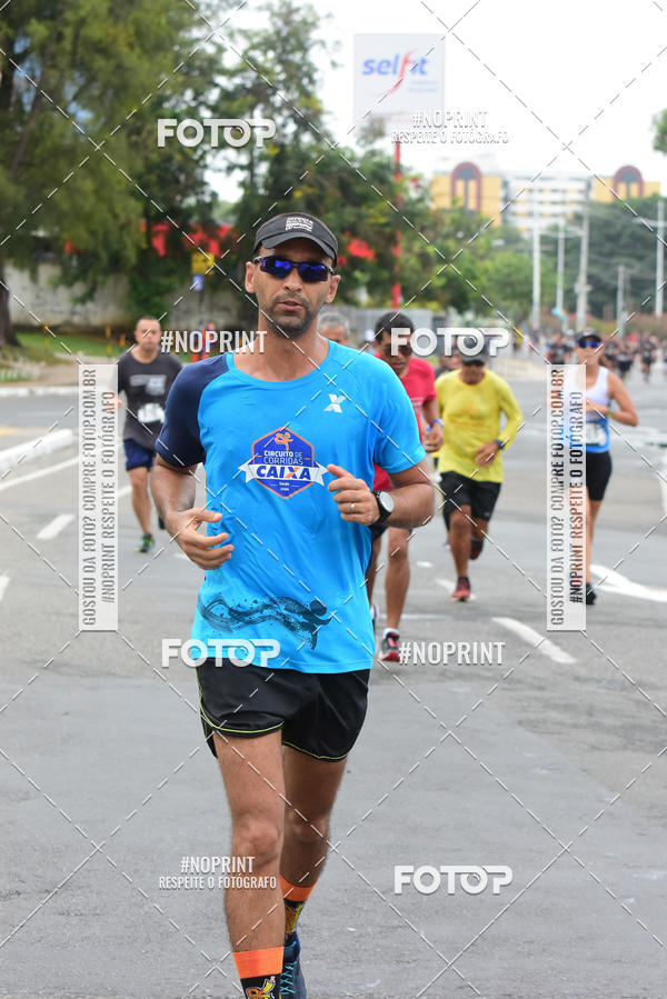 Buy your photos of the eventSantander Track&Field Run Series - Shopping da Bahia on Fotop