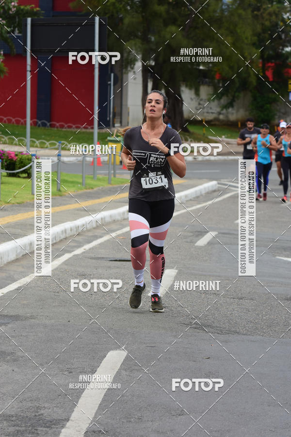 Buy your photos of the eventSantander Track&Field Run Series - Shopping da Bahia on Fotop