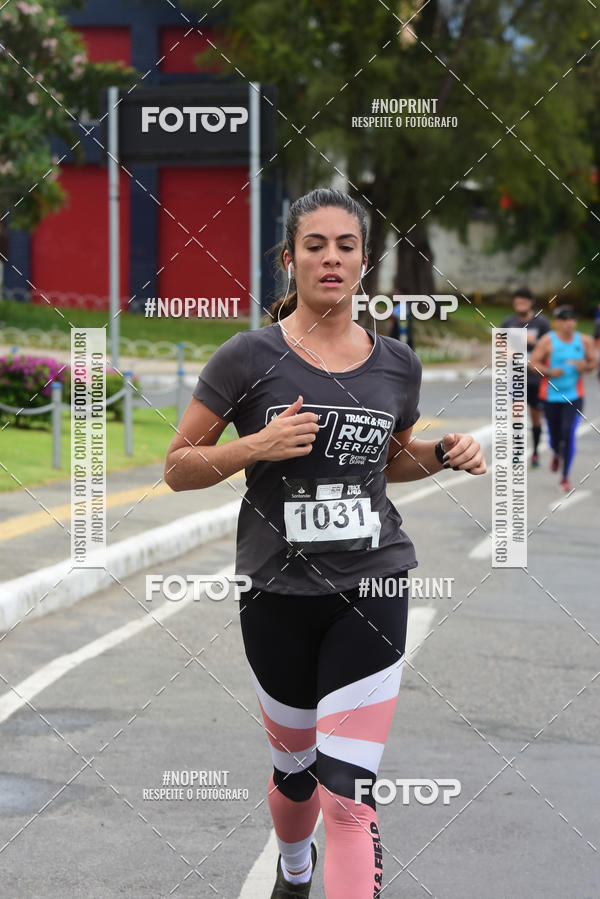 Buy your photos of the eventSantander Track&Field Run Series - Shopping da Bahia on Fotop
