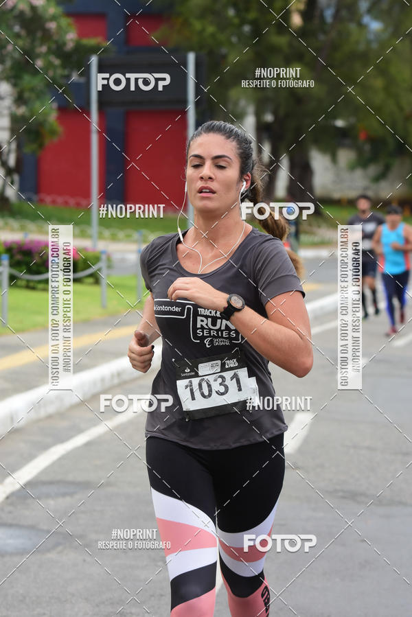 Buy your photos of the eventSantander Track&Field Run Series - Shopping da Bahia on Fotop