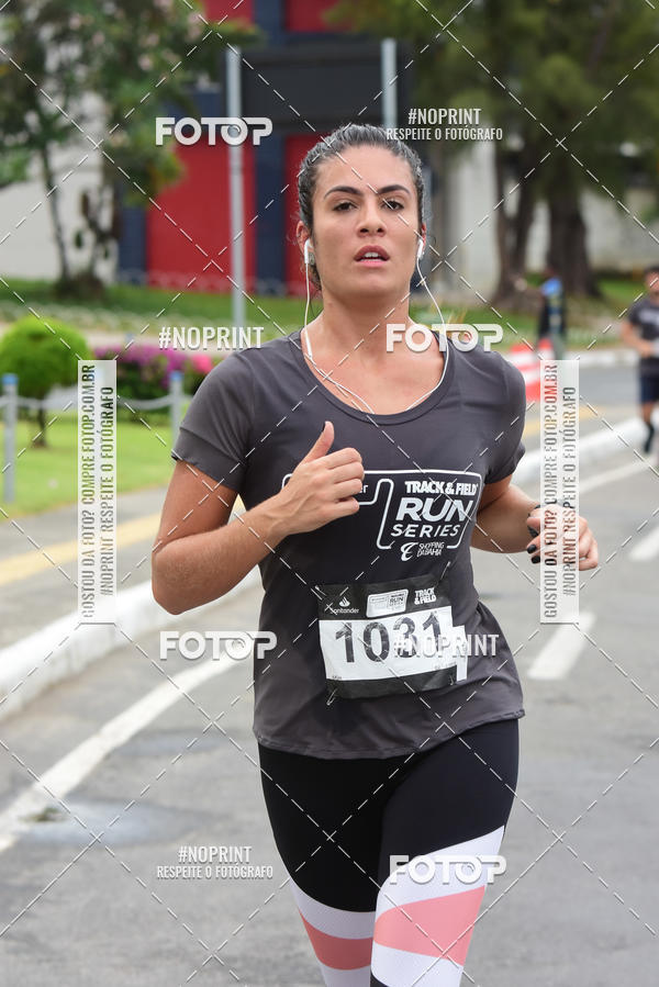 Buy your photos of the eventSantander Track&Field Run Series - Shopping da Bahia on Fotop