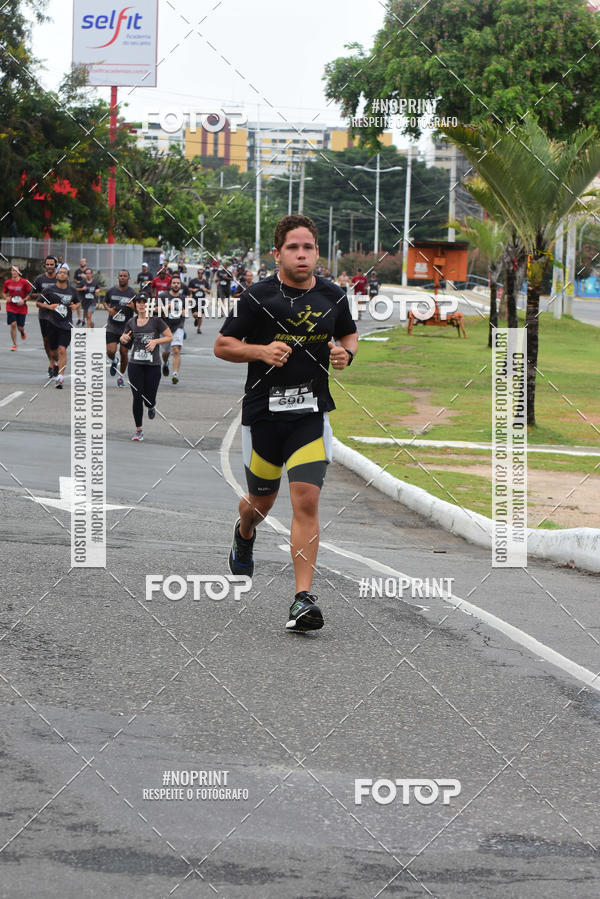 Buy your photos of the eventSantander Track&Field Run Series - Shopping da Bahia on Fotop