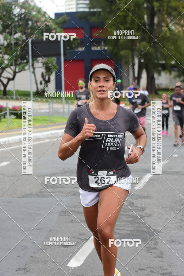 Acquista le foto dell'eventoSantander Track&Field Run Series - Shopping da Bahia in Fotop