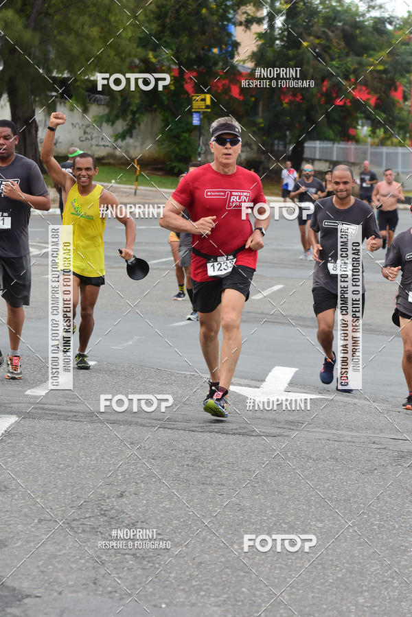 Acquista le foto dell'eventoSantander Track&Field Run Series - Shopping da Bahia in Fotop
