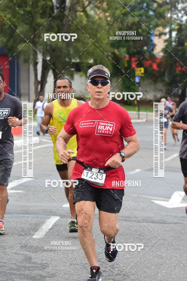 Acquista le foto dell'eventoSantander Track&Field Run Series - Shopping da Bahia in Fotop