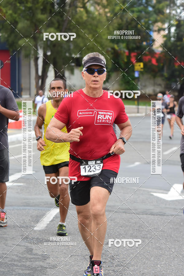 Acquista le foto dell'eventoSantander Track&Field Run Series - Shopping da Bahia in Fotop