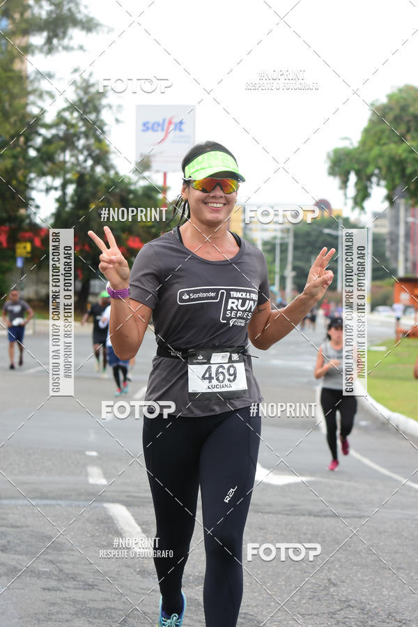 Acquista le foto dell'eventoSantander Track&Field Run Series - Shopping da Bahia in Fotop