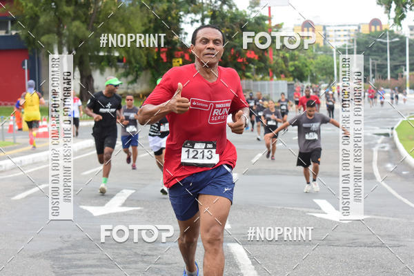 Acquista le foto dell'eventoSantander Track&Field Run Series - Shopping da Bahia in Fotop