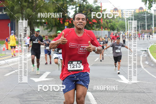 Acquista le foto dell'eventoSantander Track&Field Run Series - Shopping da Bahia in Fotop