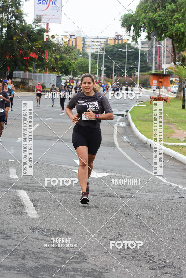 Buy your photos of the eventSantander Track&Field Run Series - Shopping da Bahia on Fotop