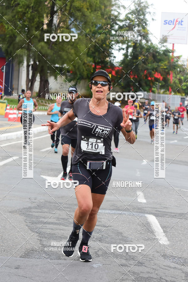 Buy your photos of the eventSantander Track&Field Run Series - Shopping da Bahia on Fotop