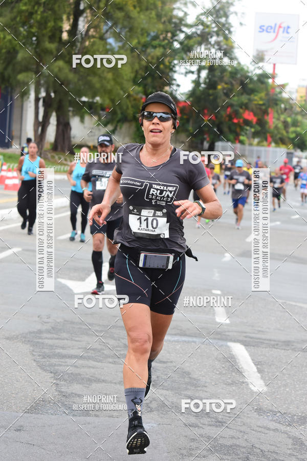 Buy your photos of the eventSantander Track&Field Run Series - Shopping da Bahia on Fotop