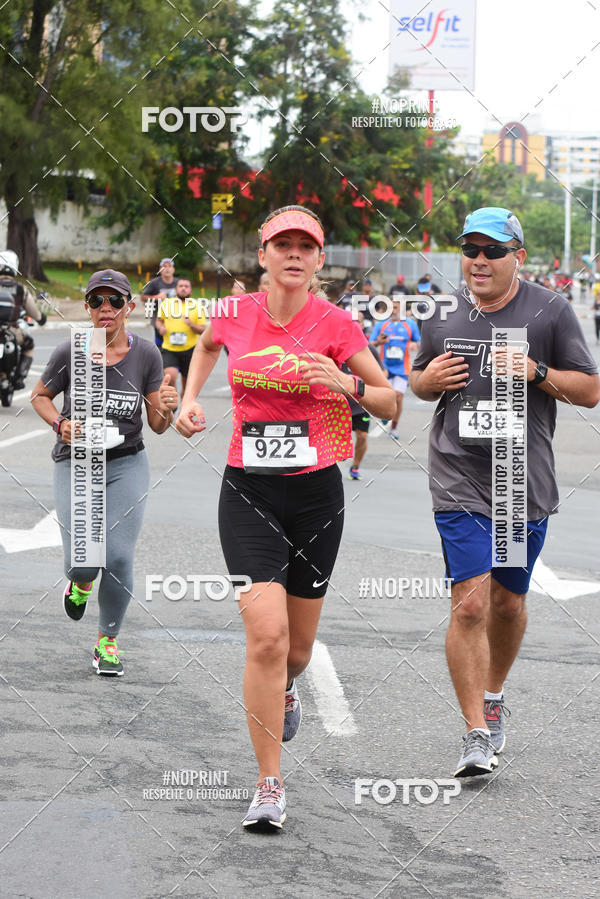 Buy your photos of the eventSantander Track&Field Run Series - Shopping da Bahia on Fotop