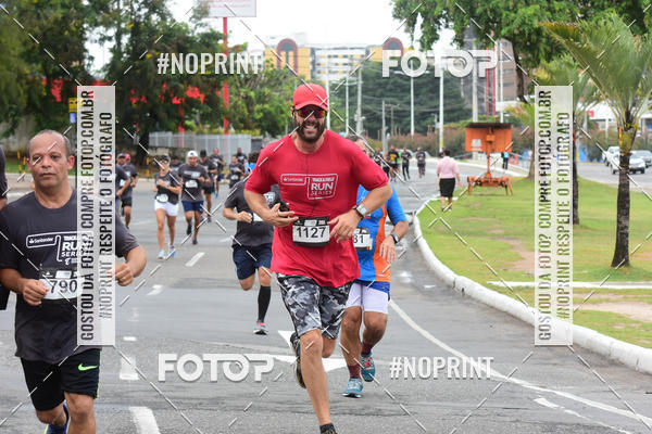 Buy your photos of the eventSantander Track&Field Run Series - Shopping da Bahia on Fotop