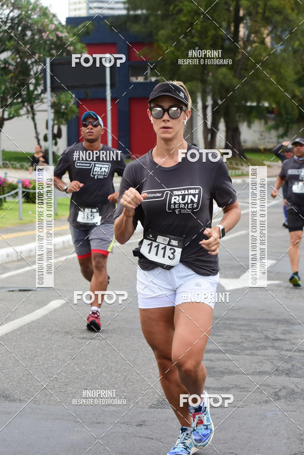 Acquista le foto dell'eventoSantander Track&Field Run Series - Shopping da Bahia in Fotop