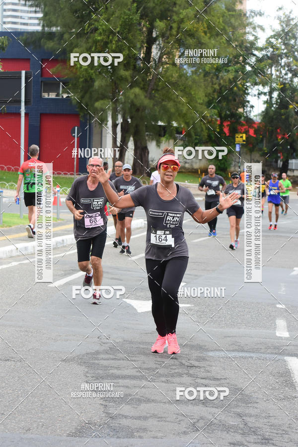 Acquista le foto dell'eventoSantander Track&Field Run Series - Shopping da Bahia in Fotop