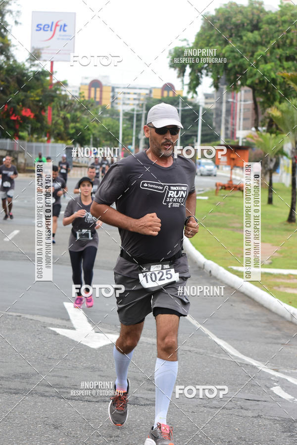 Acquista le foto dell'eventoSantander Track&Field Run Series - Shopping da Bahia in Fotop