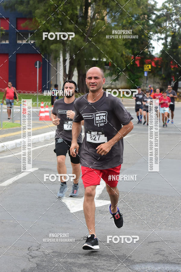 Acquista le foto dell'eventoSantander Track&Field Run Series - Shopping da Bahia in Fotop