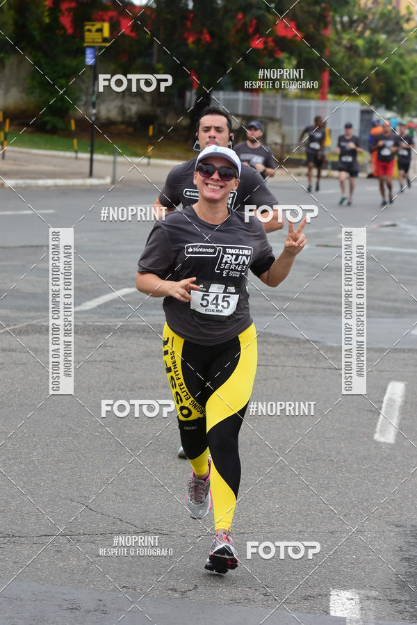 Buy your photos of the eventSantander Track&Field Run Series - Shopping da Bahia on Fotop