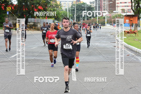 Buy your photos of the eventSantander Track&Field Run Series - Shopping da Bahia on Fotop