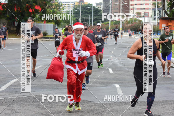 Buy your photos of the eventSantander Track&Field Run Series - Shopping da Bahia on Fotop