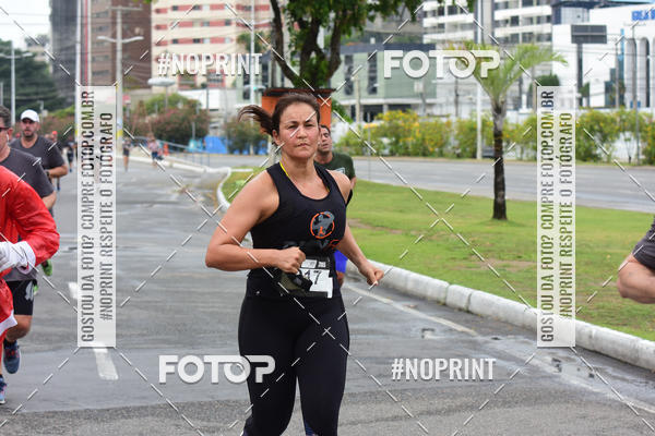 Buy your photos of the eventSantander Track&Field Run Series - Shopping da Bahia on Fotop