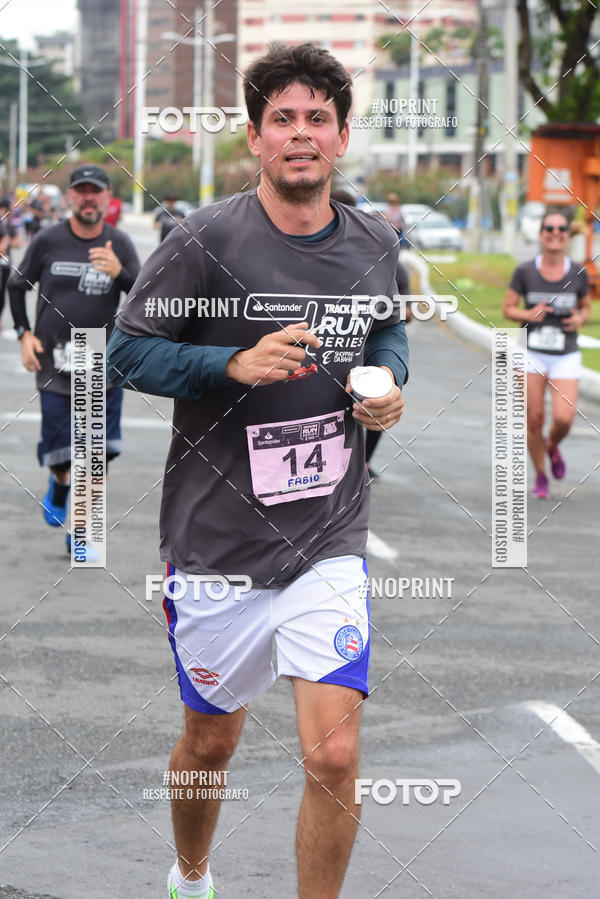 Buy your photos of the eventSantander Track&Field Run Series - Shopping da Bahia on Fotop