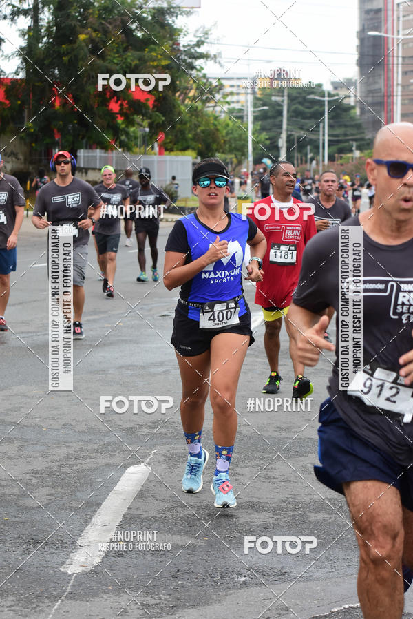 Buy your photos of the eventSantander Track&Field Run Series - Shopping da Bahia on Fotop