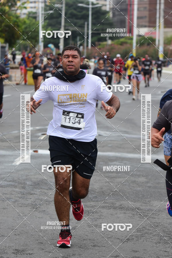 Buy your photos of the eventSantander Track&Field Run Series - Shopping da Bahia on Fotop