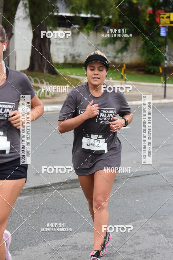 Buy your photos of the eventSantander Track&Field Run Series - Shopping da Bahia on Fotop