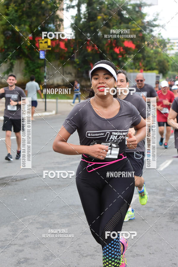 Buy your photos of the eventSantander Track&Field Run Series - Shopping da Bahia on Fotop