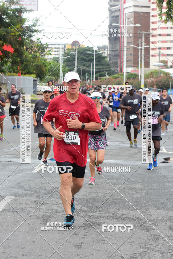 Buy your photos of the eventSantander Track&Field Run Series - Shopping da Bahia on Fotop