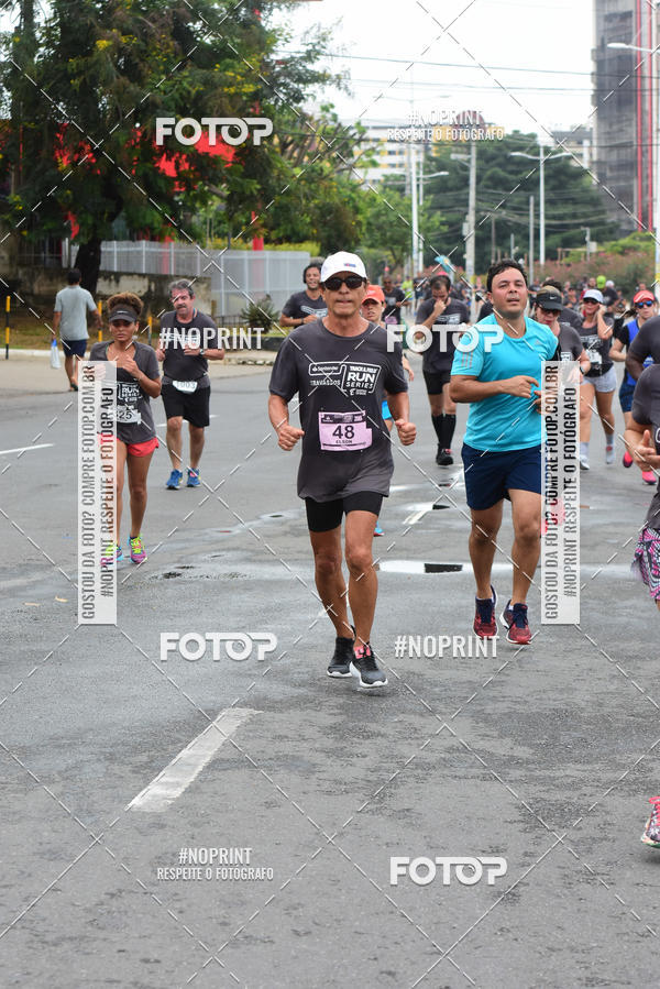 Buy your photos of the eventSantander Track&Field Run Series - Shopping da Bahia on Fotop