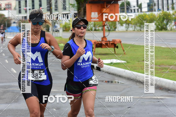 Buy your photos of the eventSantander Track&Field Run Series - Shopping da Bahia on Fotop